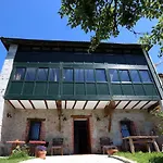Hostel La Incera San Martin (Cantabria)