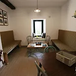 La Incera Hostel *