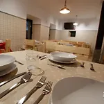 La Incera Hostel *