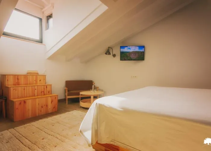 La Incera Хостел *