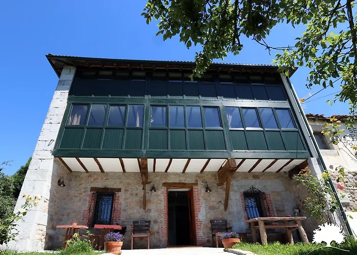 Хостел La Incera Сан-Мартин